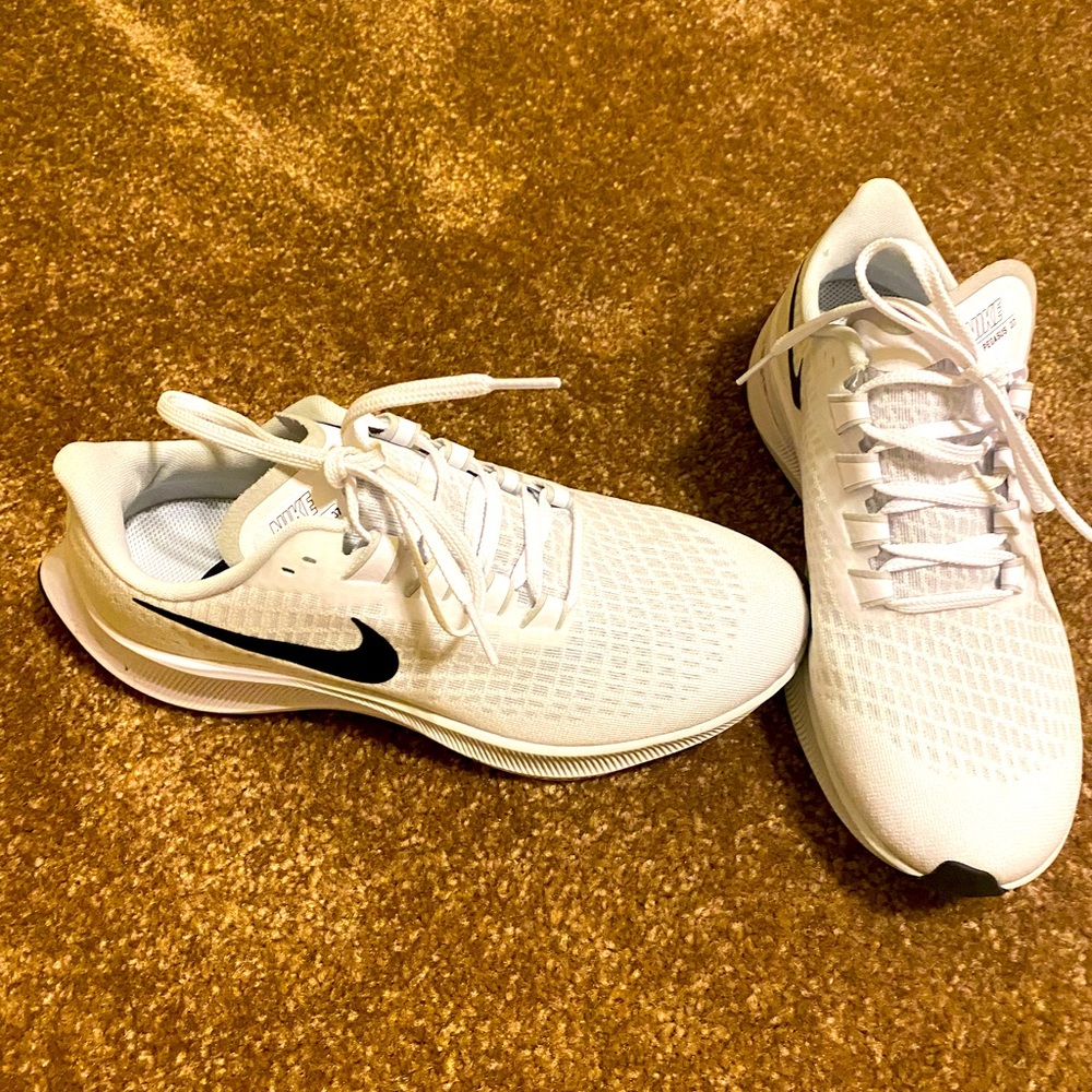 Nike Zoom Pegasus 37 Women Size 7-1/2